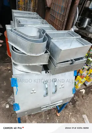 Commercial Baking Tins
