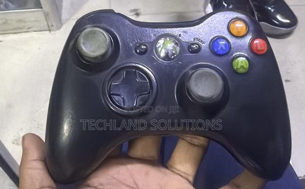 Preowned Xbox 360 Pad - main view