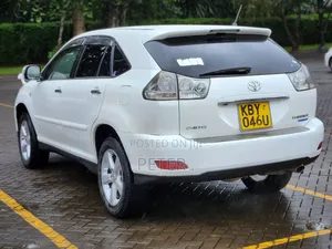 Toyota Harrier 2.4 2007 White