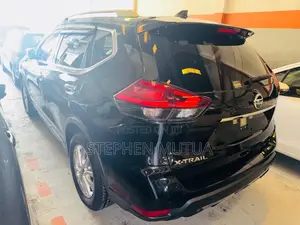 Nissan X-Trail 2.0 Hybrid AWD 2019 Black