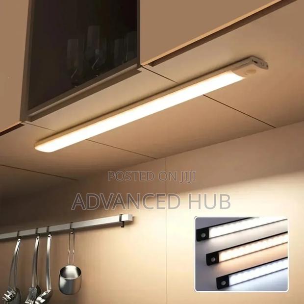 Intelligent Motion Sensor Cabinet Light