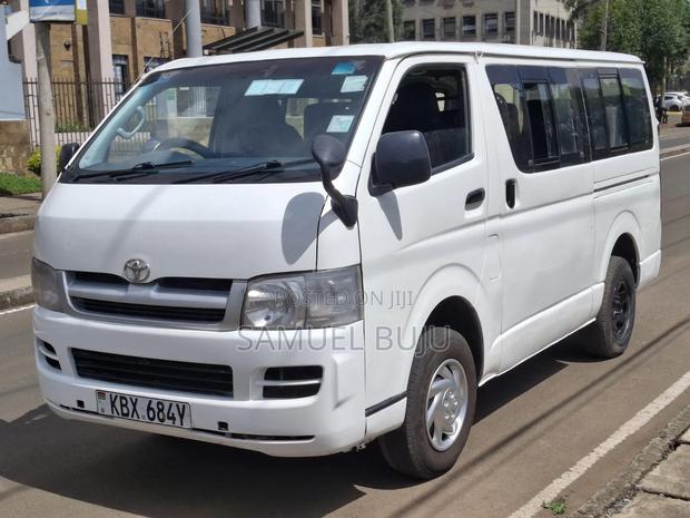 Toyota HiAce 2006 White - thumbnail 3