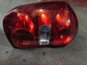 Toyota Rav 4 2005 Taillight