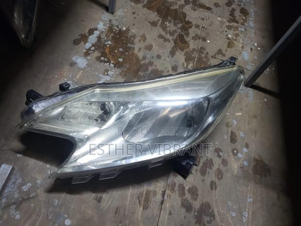 Nissan Note E12 Headlights