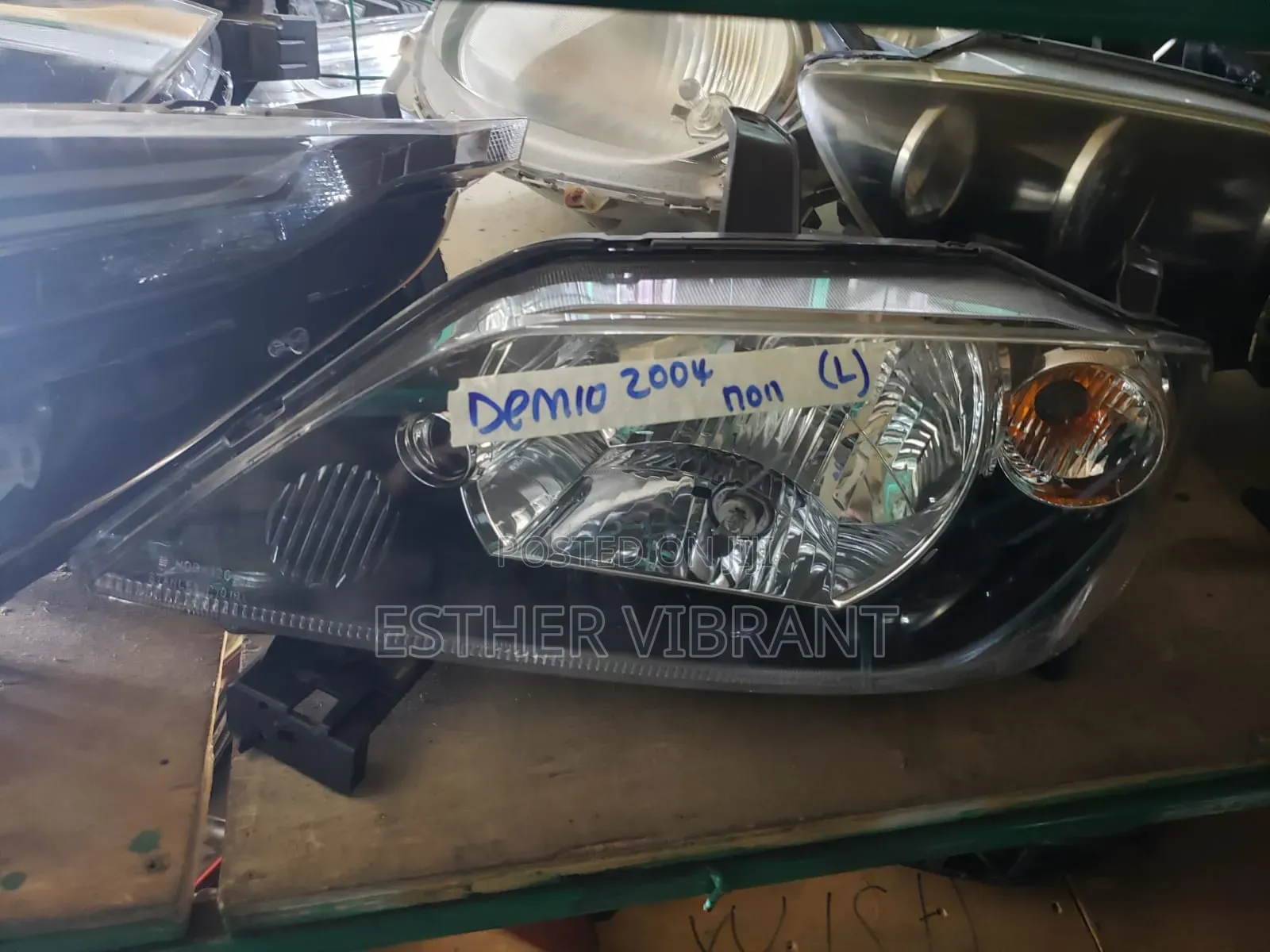 Mazda Demio 2004 Headlight Non