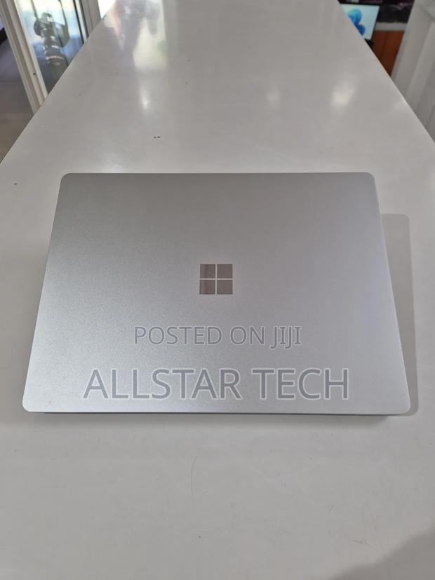 Laptop Microsoft Surface Go 16GB Intel Core i5 SSD 256GB - thumbnail 6