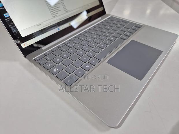 Laptop Microsoft Surface Go 16GB Intel Core i5 SSD 256GB - thumbnail 4
