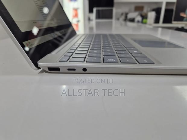 Laptop Microsoft Surface Go 16GB Intel Core i5 SSD 256GB - thumbnail 5