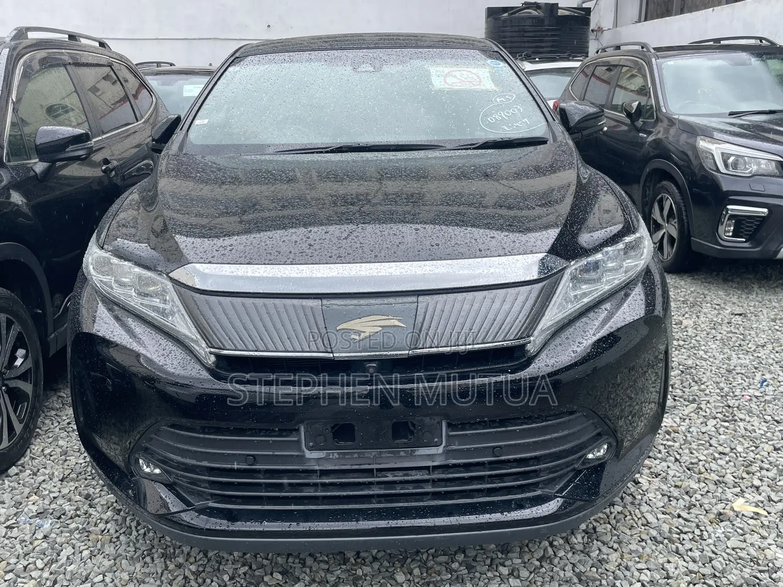 Toyota Harrier 2.5 Hybrid 4WD 2019 Black