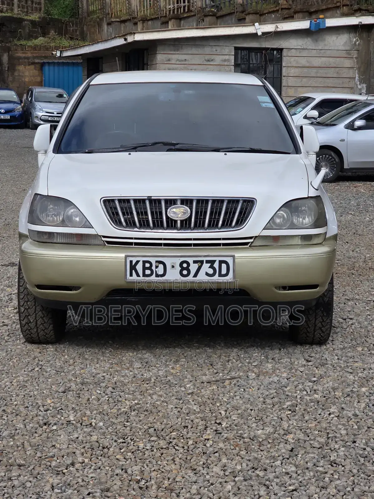 Toyota Harrier 2002 Pearl