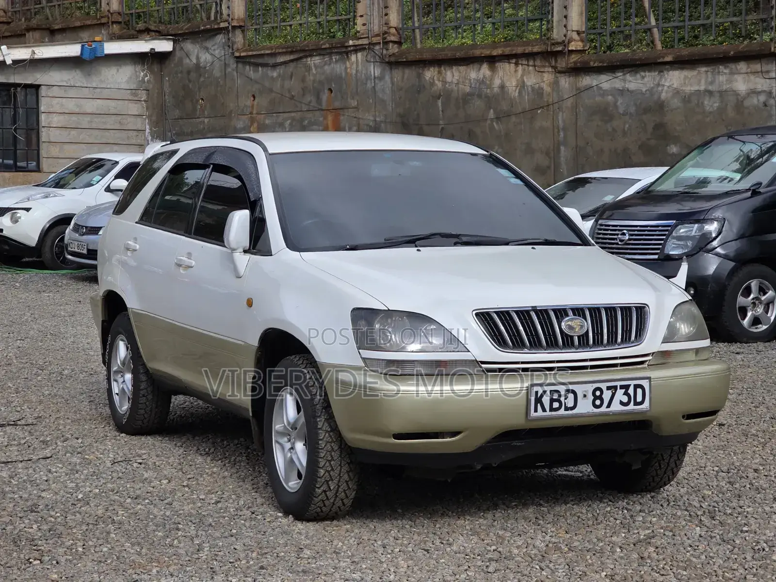 Toyota Harrier 2002 Pearl