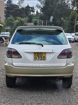 Toyota Harrier 2002 Pearl