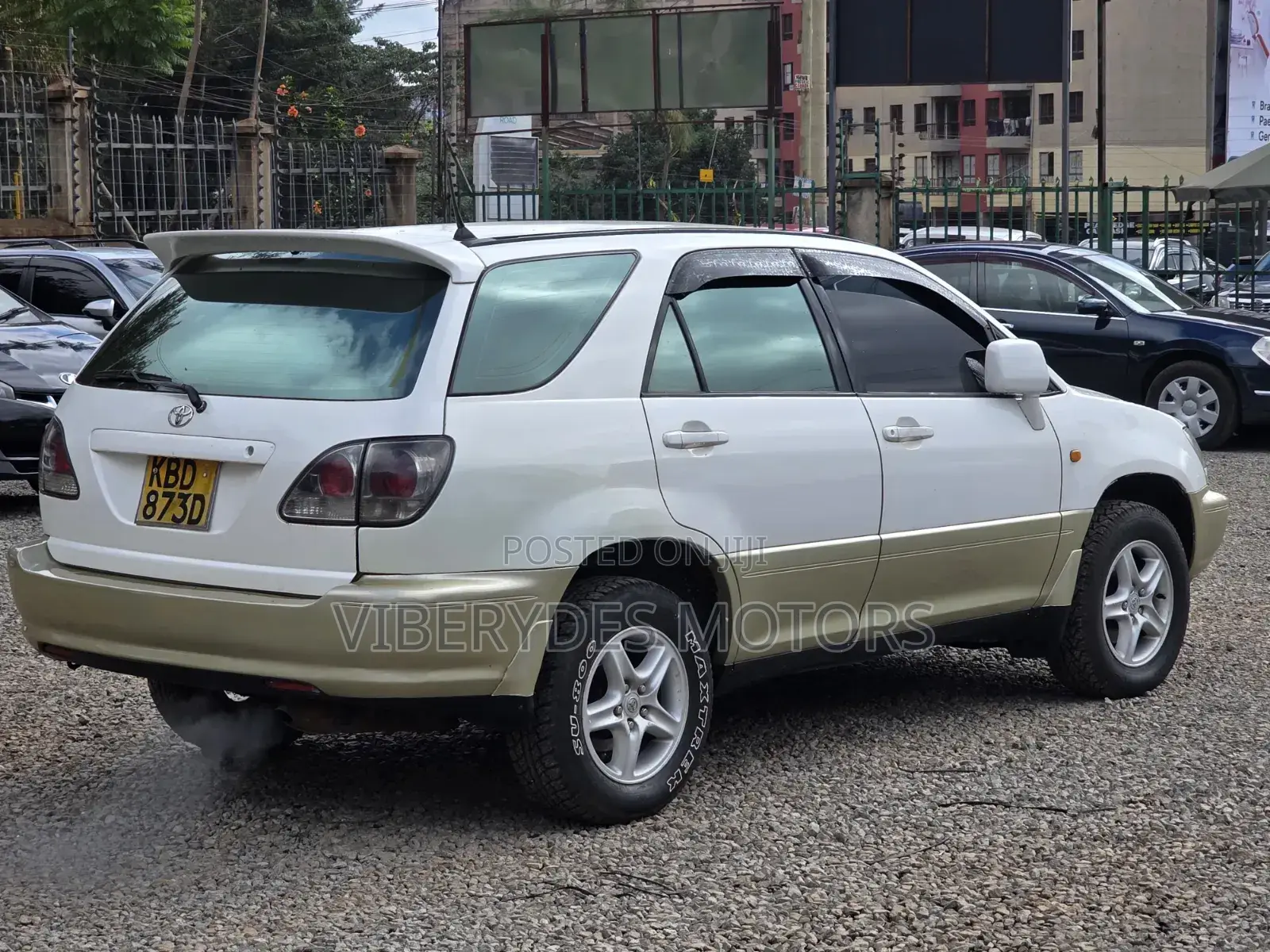 Toyota Harrier 2002 Pearl