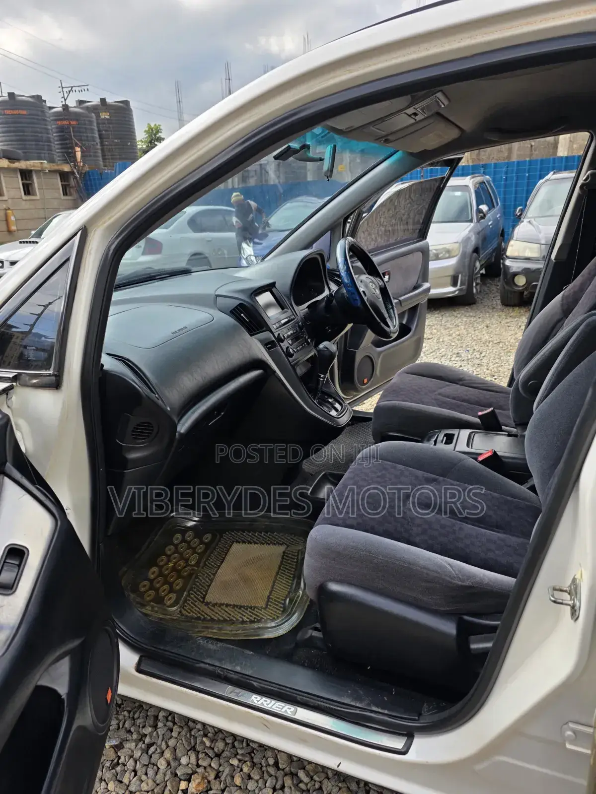 Toyota Harrier 2002 Pearl