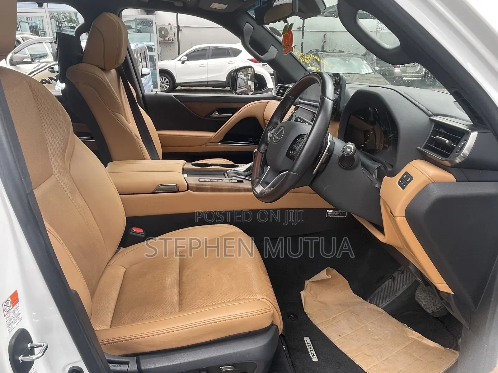 Lexus LX 600 2024 White