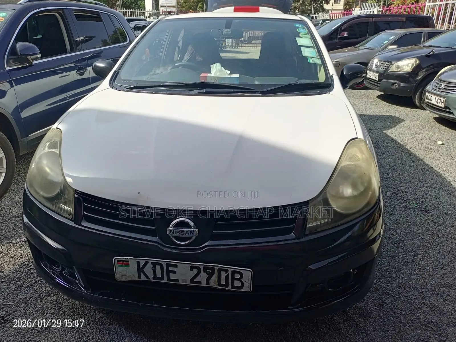 Nissan Advan 2014 White