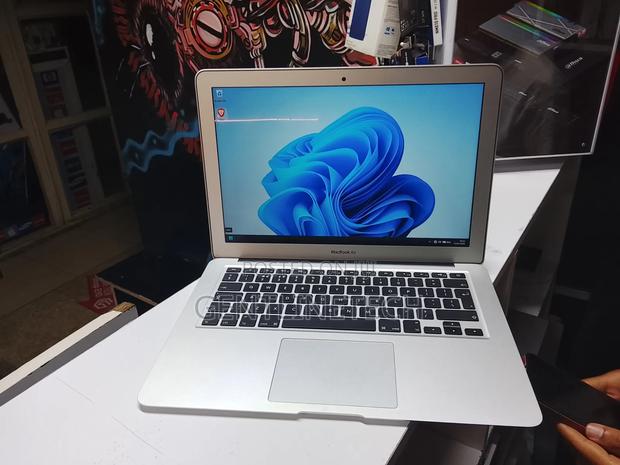 Laptop Apple MacBook Air 8GB Intel Core i5 SSD 256GB