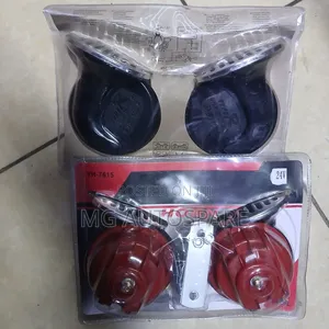 Universal Type R 12 v Car Horn