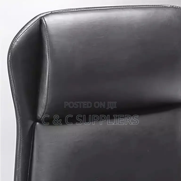 Office Seats; Ergonomic Swivel Leather Executive Chair