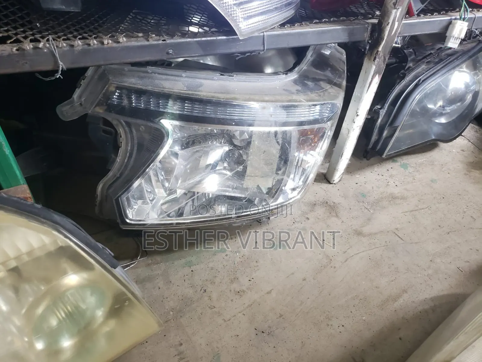 Suzuki N-Wagon Headlight Non Zenon