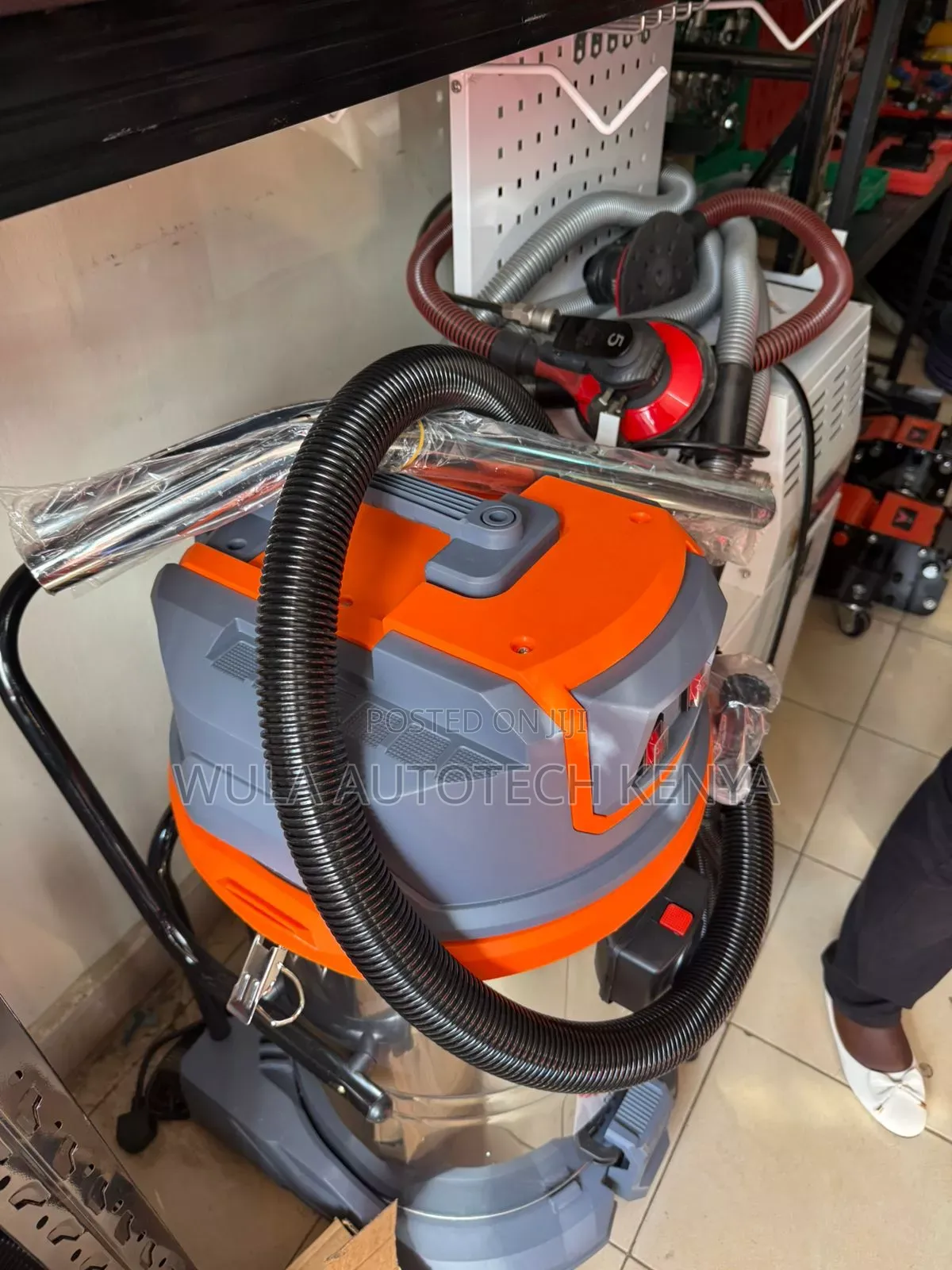 70l Industrial Vacuum Cleaning Machine With All Accessories Sunshine