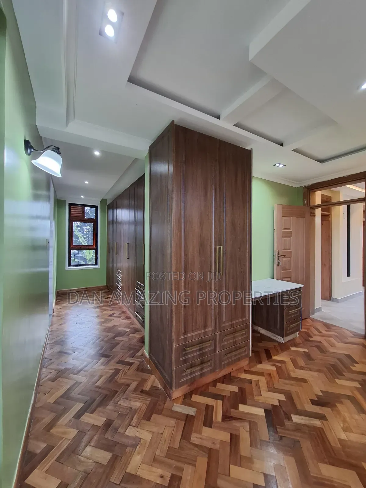 5bdrm Mansion in Kikuyu On 1/4 Acre, Muguga for rent