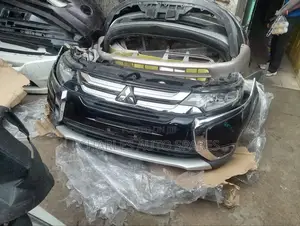 Mitsubishi Outlander 2018 Nose Cut