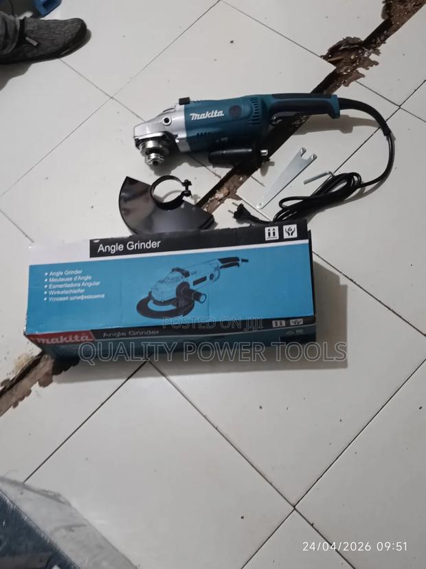 Makita Grinder 9inch - thumbnail 3