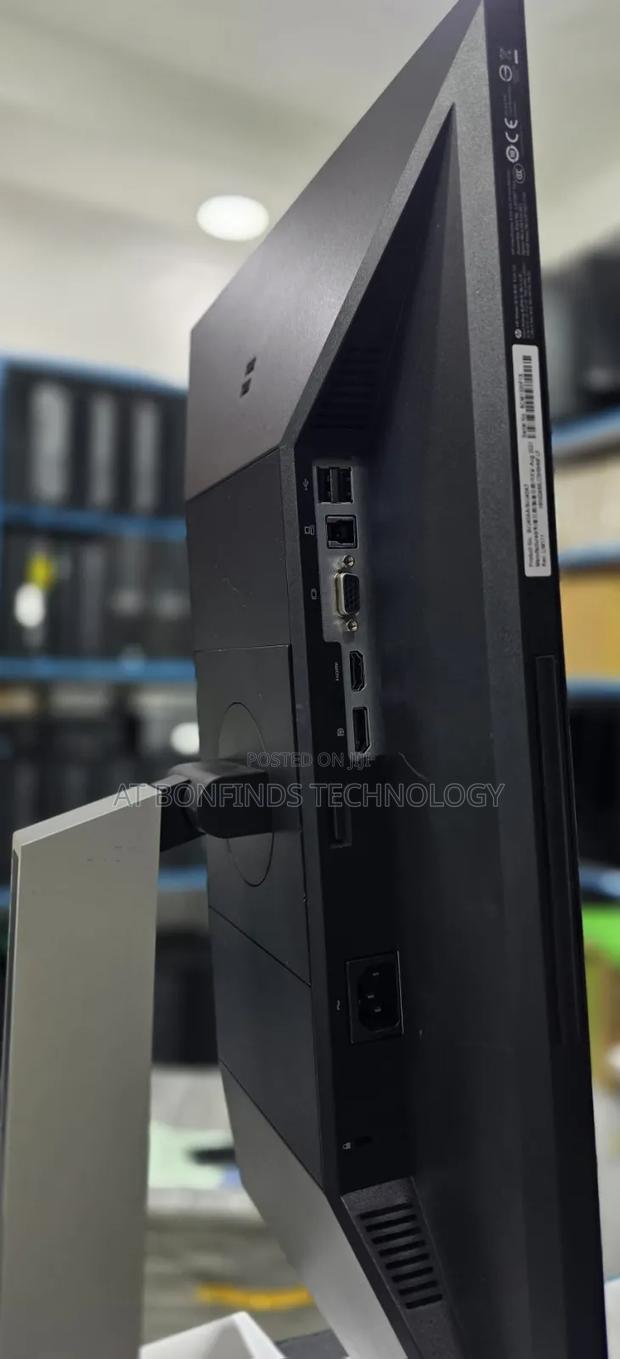 Hp E24i G4
Size:24 Inch 
Resolution:1920*1200 - thumbnail 5