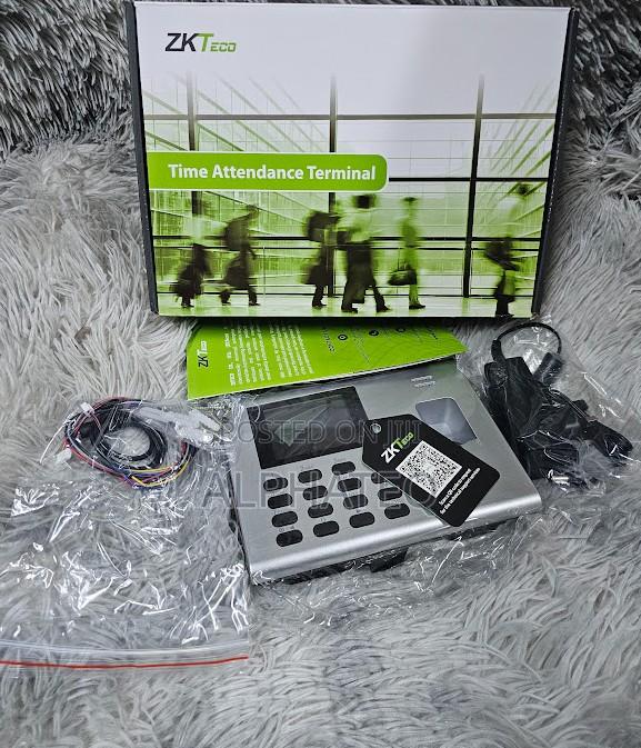 Biometric Fingerprint Time Attendance System