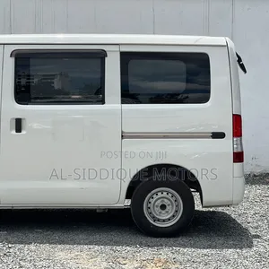 Toyota TownAce 2019 White