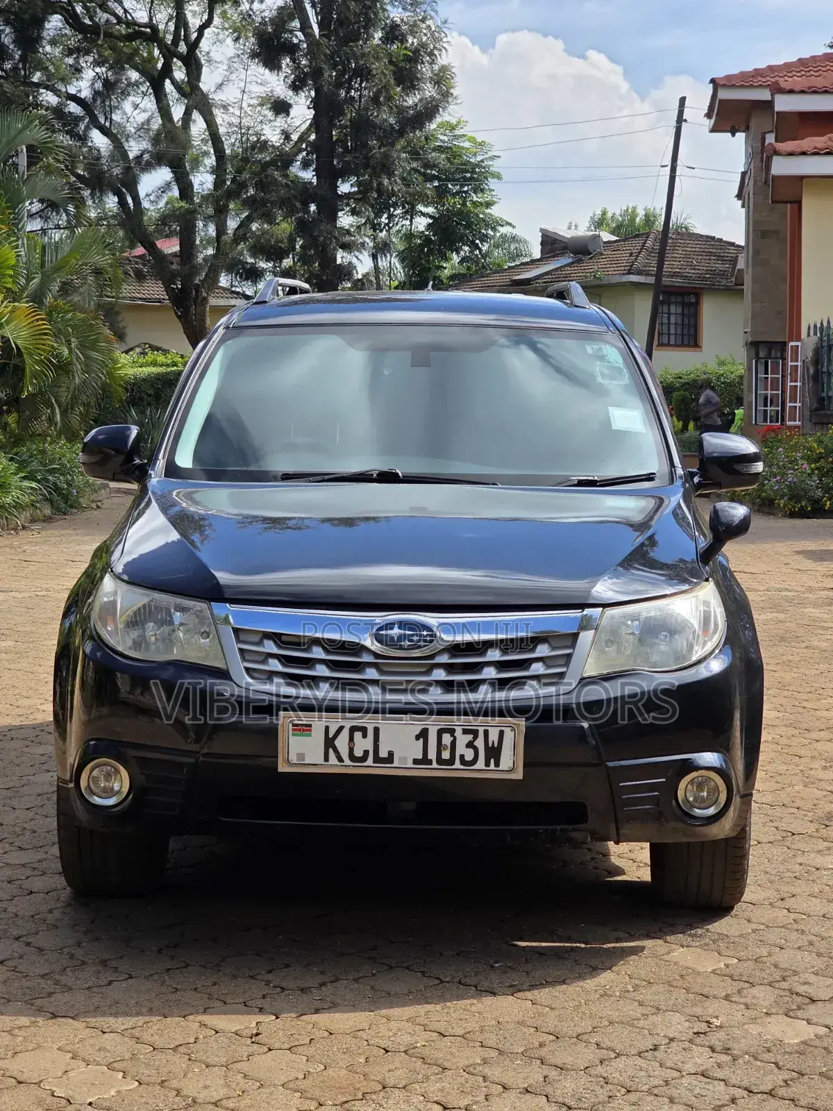 Subaru Forester 2011 Black