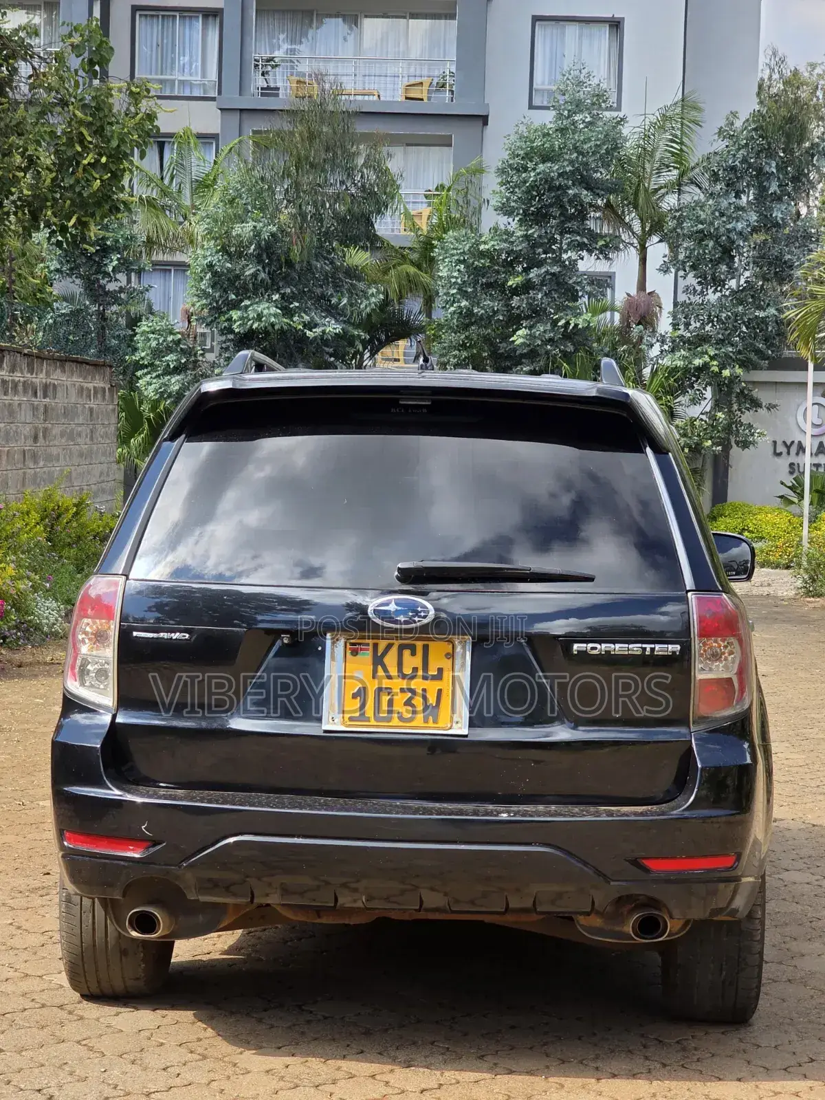 Subaru Forester 2011 Black