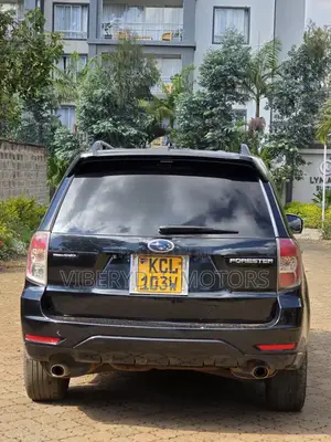 Subaru Forester 2011 Black
