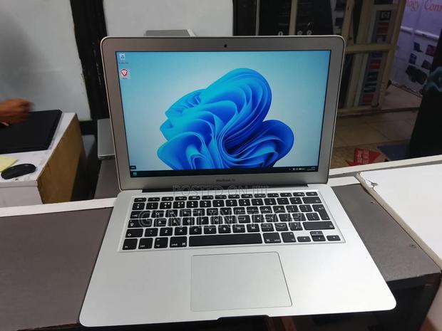 Laptop Apple MacBook Air 8GB Intel Core i5 SSD 256GB - thumbnail 3