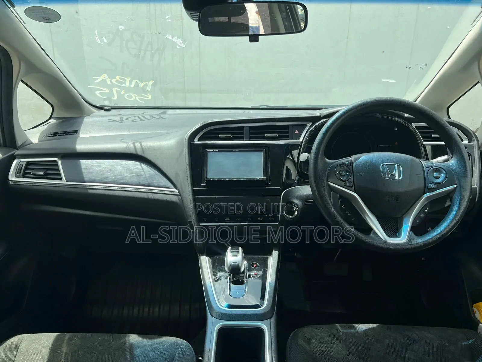 Honda Fit Shuttle 1.5 Hybrid 2WD 2019 Gray