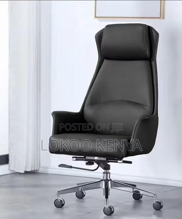 Office Chair; Black Durable Leather Swivel Boss Office Chair - thumbnail 2