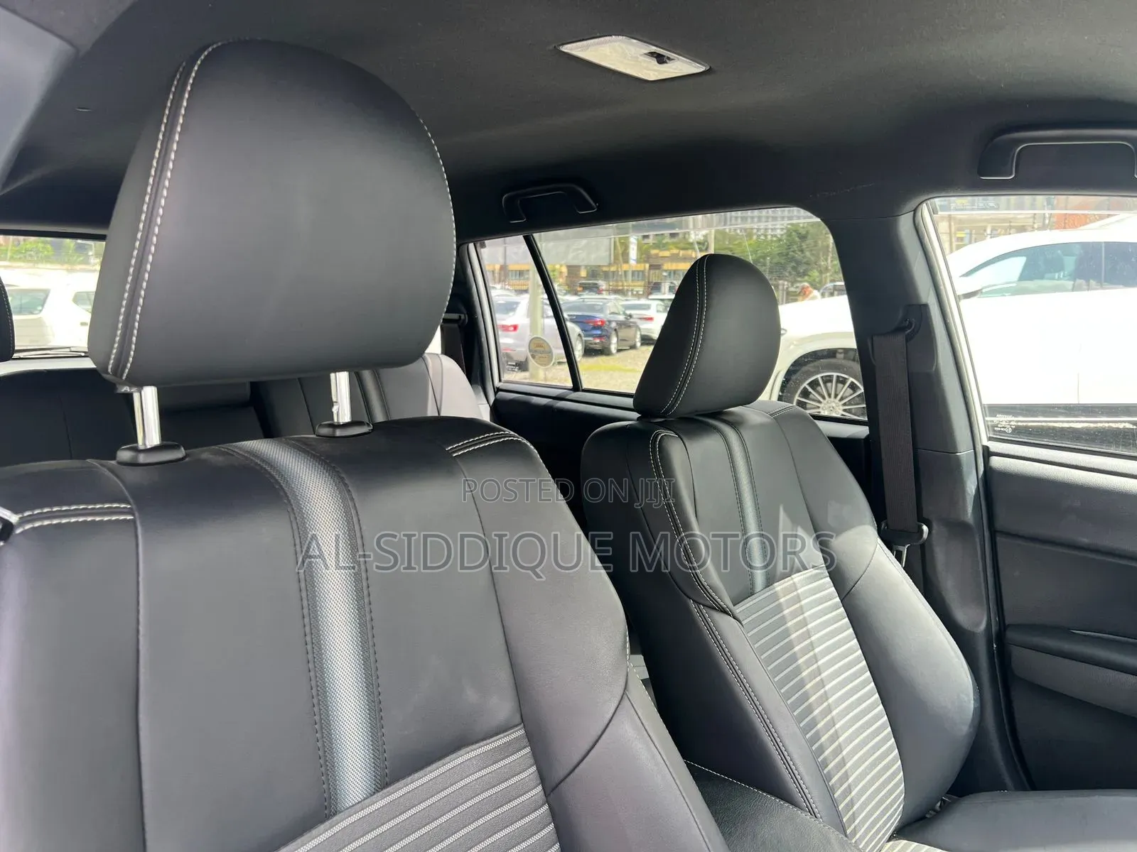 Toyota Corolla Fielder 1.5 Hybrid FWD 2019 Silver