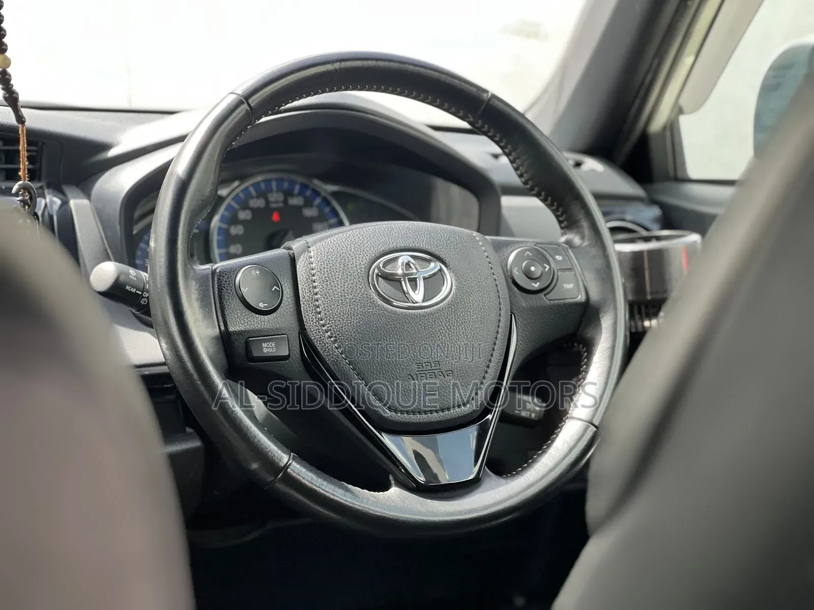 Toyota Corolla Fielder 1.5 Hybrid FWD 2019 Silver