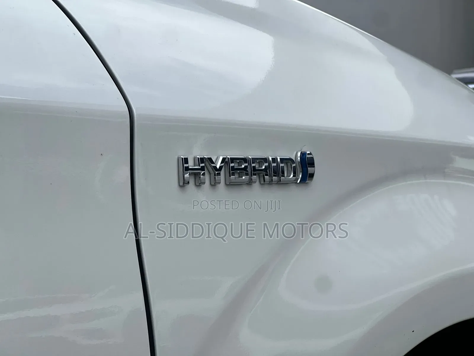 Toyota Corolla Fielder 1.5 Hybrid FWD 2019 Silver