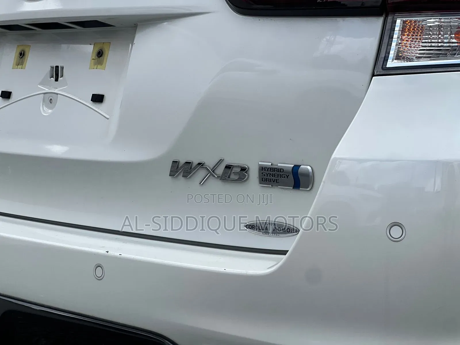 Toyota Corolla Fielder 1.5 Hybrid FWD 2019 Silver