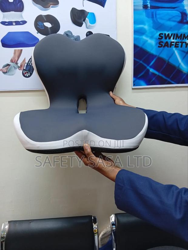 Integrated Seat and Back Rest Care - thumbnail 4