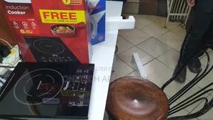 Ramtons Induction Cooker With Free Pan