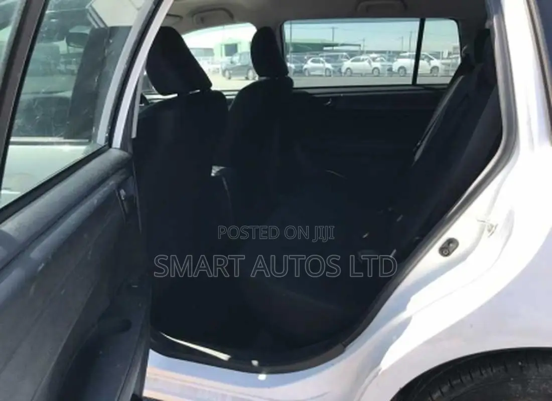 Toyota Corolla Fielder 2020 Pearl
