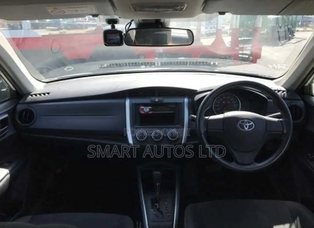 Toyota Corolla Fielder 2020 Pearl