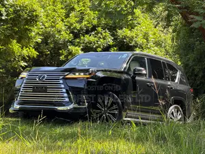 Lexus LX 600 2023 Black