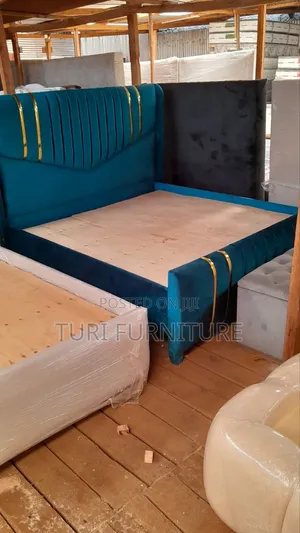 Furniture Bed Chesterfield