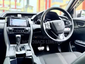 Honda Civic Sport Hatchback 2020 Pearl