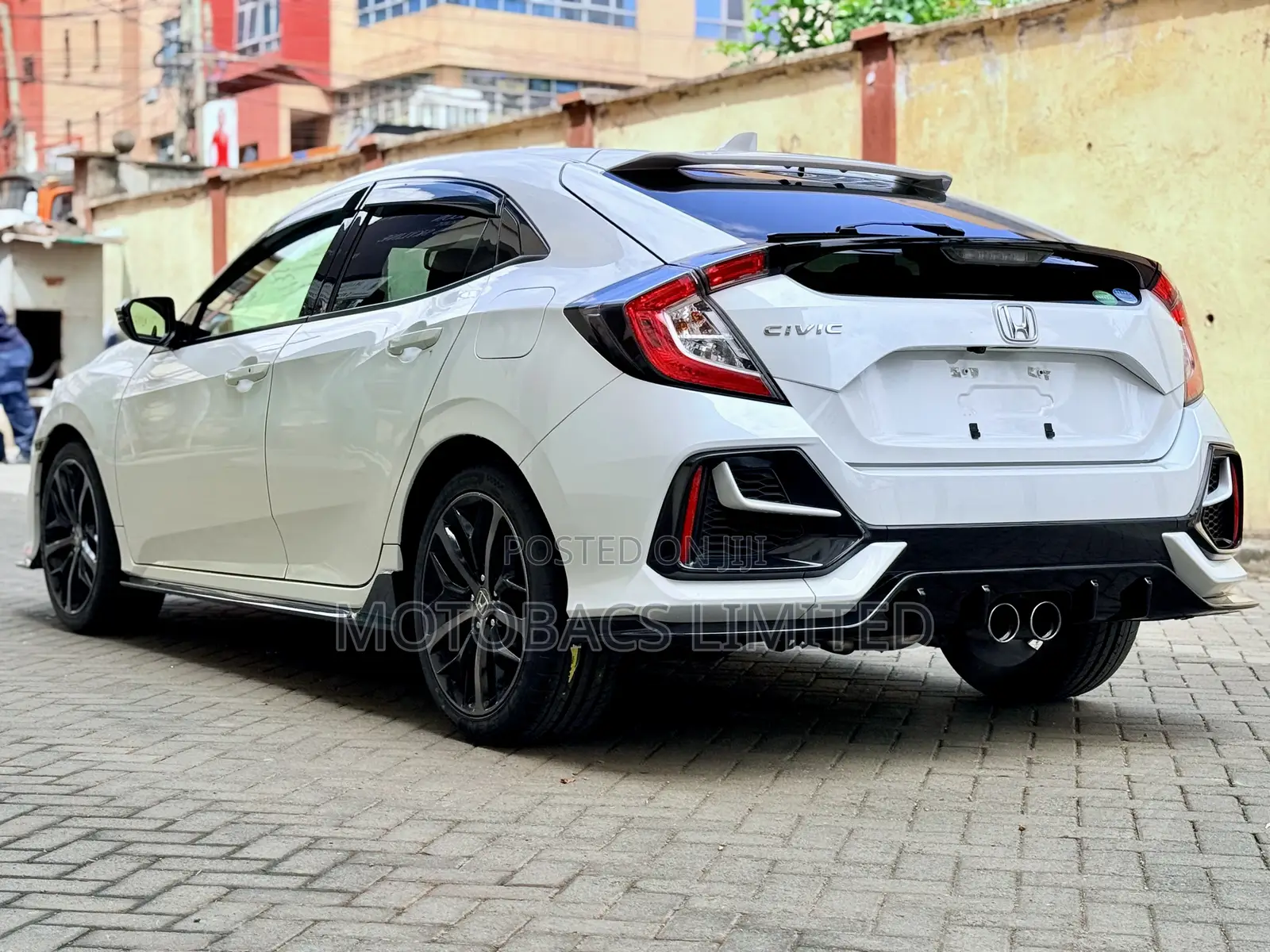 Honda Civic Sport Hatchback 2020 Pearl