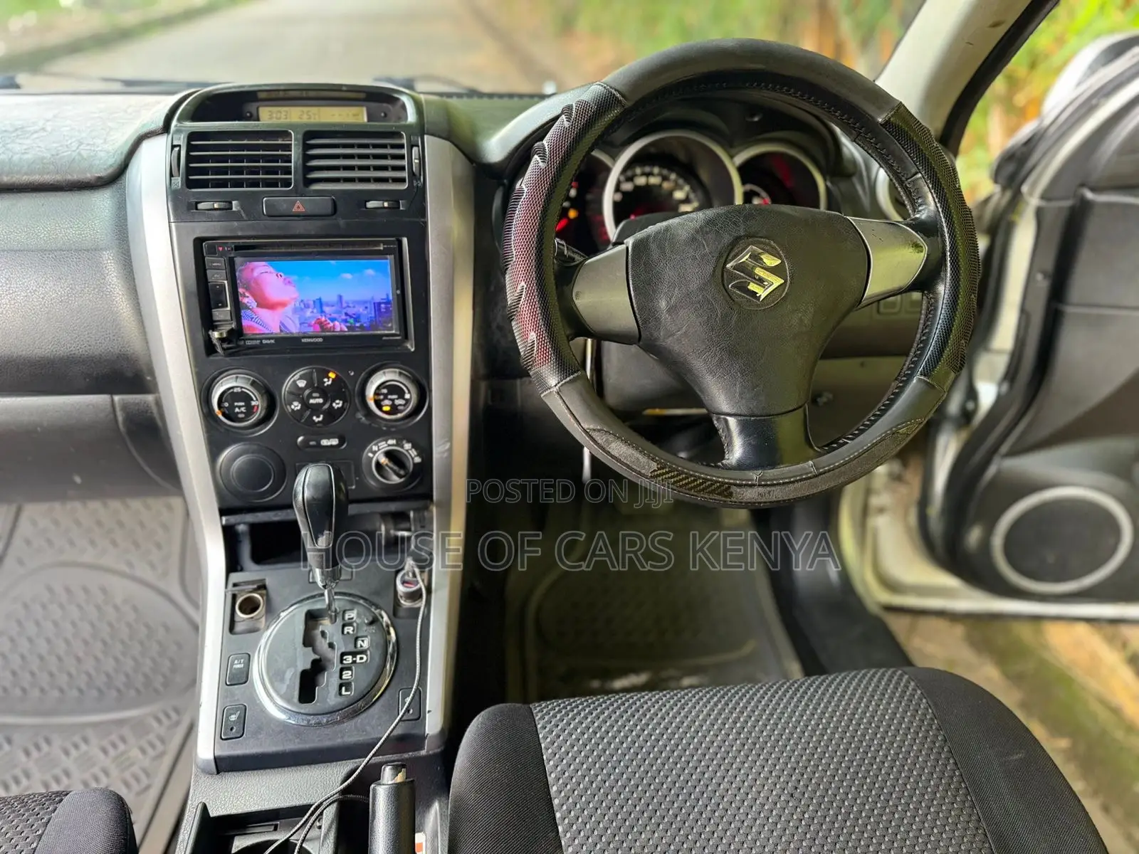 Suzuki Escudo 2007 Silver
